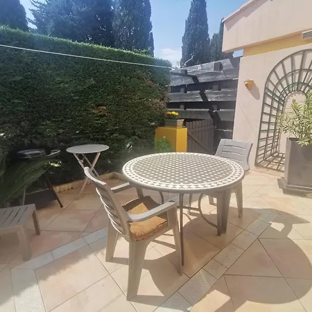 Apartman Avec Acces Piscine - 4 Pers. - Fr-1-880-81