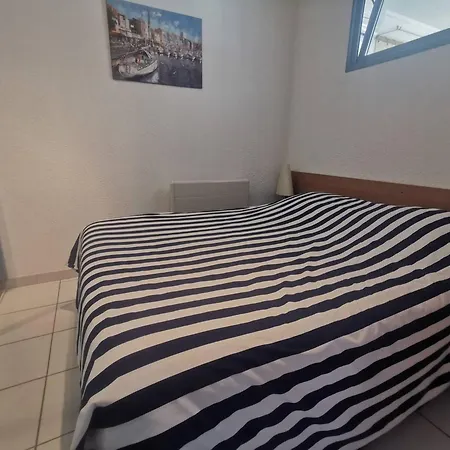Avec Acces Piscine - 4 Pers. - Fr-1-880-81 *